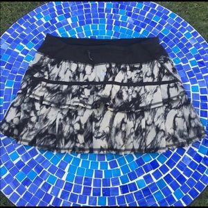 🔥LULULEMON SIZE 4 🔥🔥
